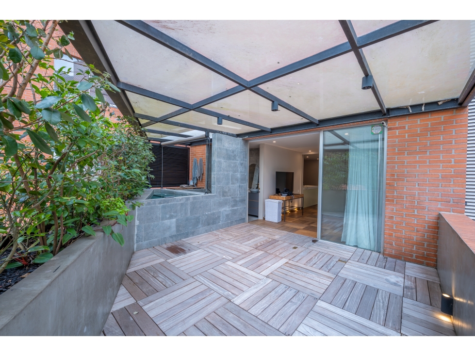 Apartamento de 1 habitacion con terraza, balcon y jacuzzi en Aviñon — foto 3