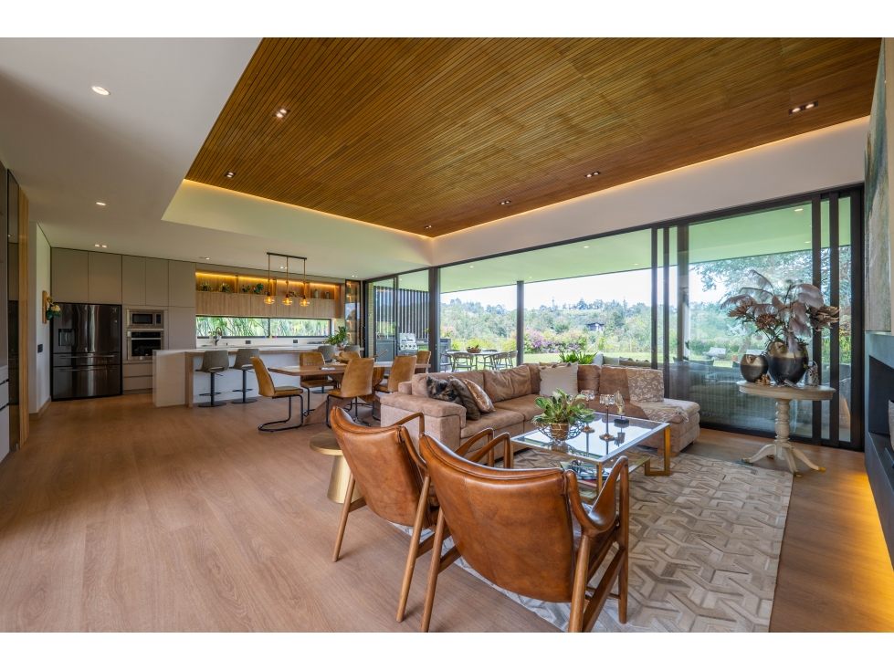 Lujosa casa EN VENTA en El Retiro - Mejor comunidad /amenities — foto 5