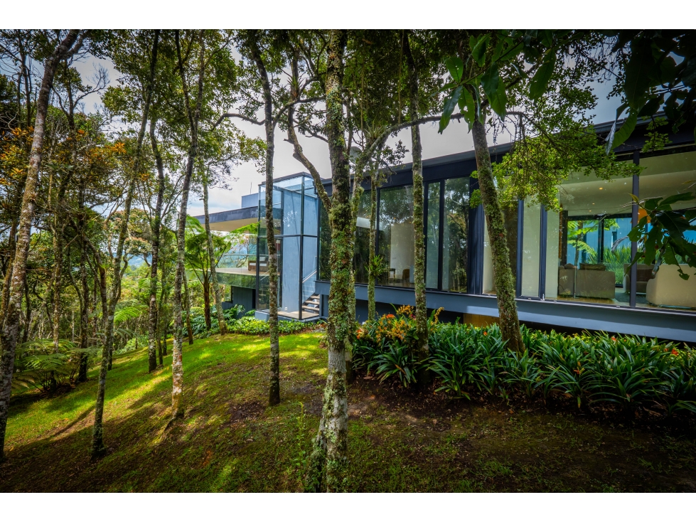 Casa espectacular con bosque privado - Alto de Las Palmas (Indiana) — foto 5