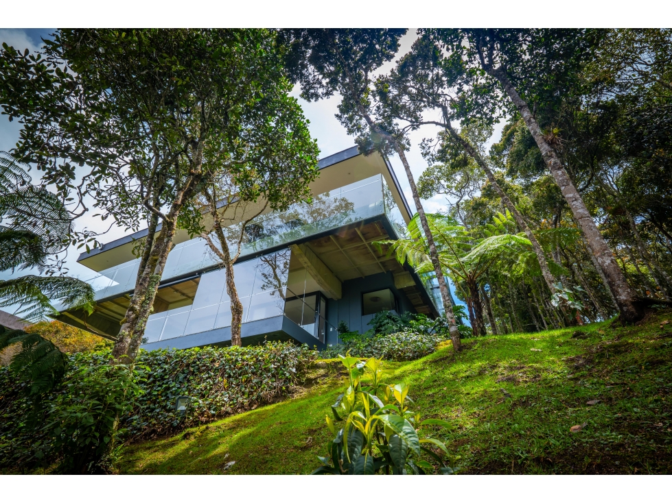Casa espectacular con bosque privado - Alto de Las Palmas (Indiana) — foto 2