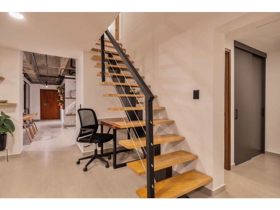 FOR SALE - Fully furnished 2 Story Penthouse in Provenza — foto 4