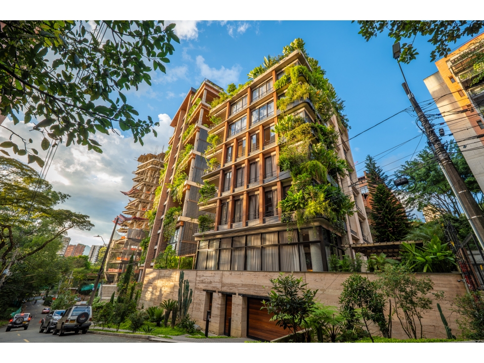 Apartamento de lujo para estrenar en Las Lomas El Poblado, Medellín