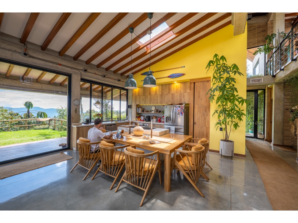 Hermosa Casa EN VENTA en el ESCOBERO con vista a reserva — foto 3