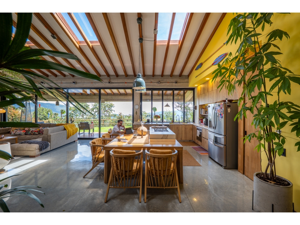 Hermosa Casa EN VENTA en el ESCOBERO con vista a reserva — foto 4