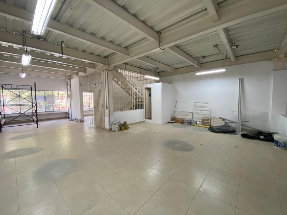 BODEGA PARA LA VENTA EN BELLO - 2