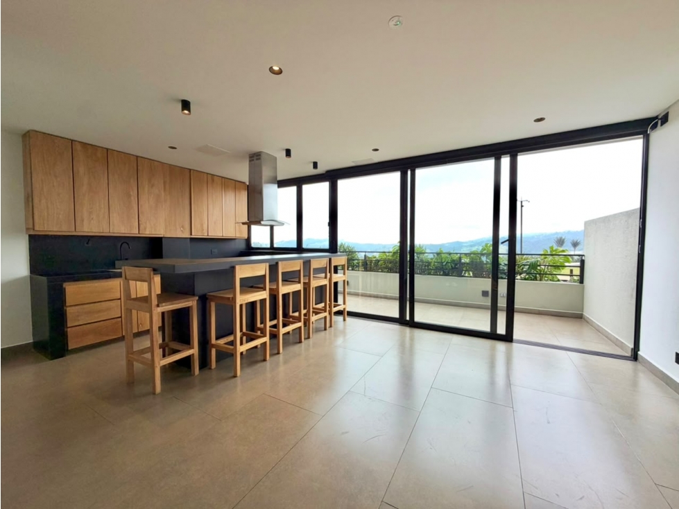 Se Arrienda Apartamento en el Alto de las Palmas, Pantanillo — foto 2