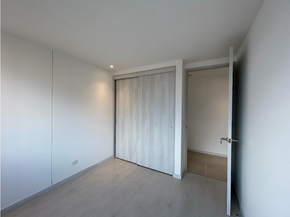 APARTAMENTO PARA LA VENTA EN EL POBALDO