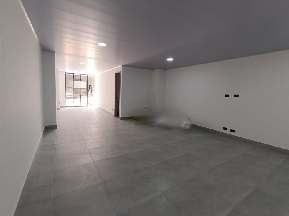 Oficina en arriendo, Llano grande - 3