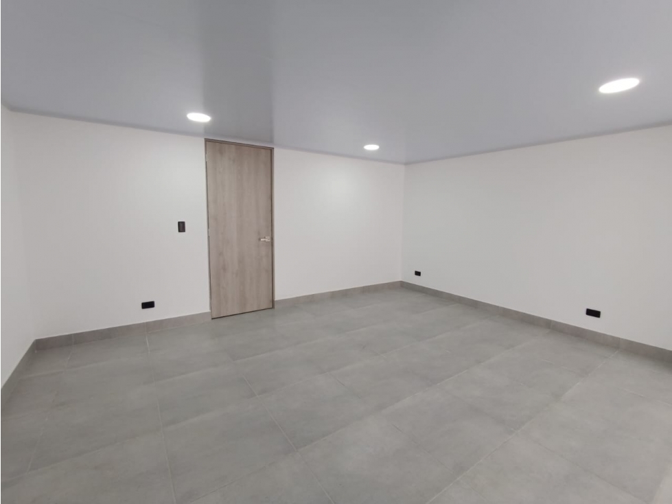 Oficina en arriendo, Llano grande - 5