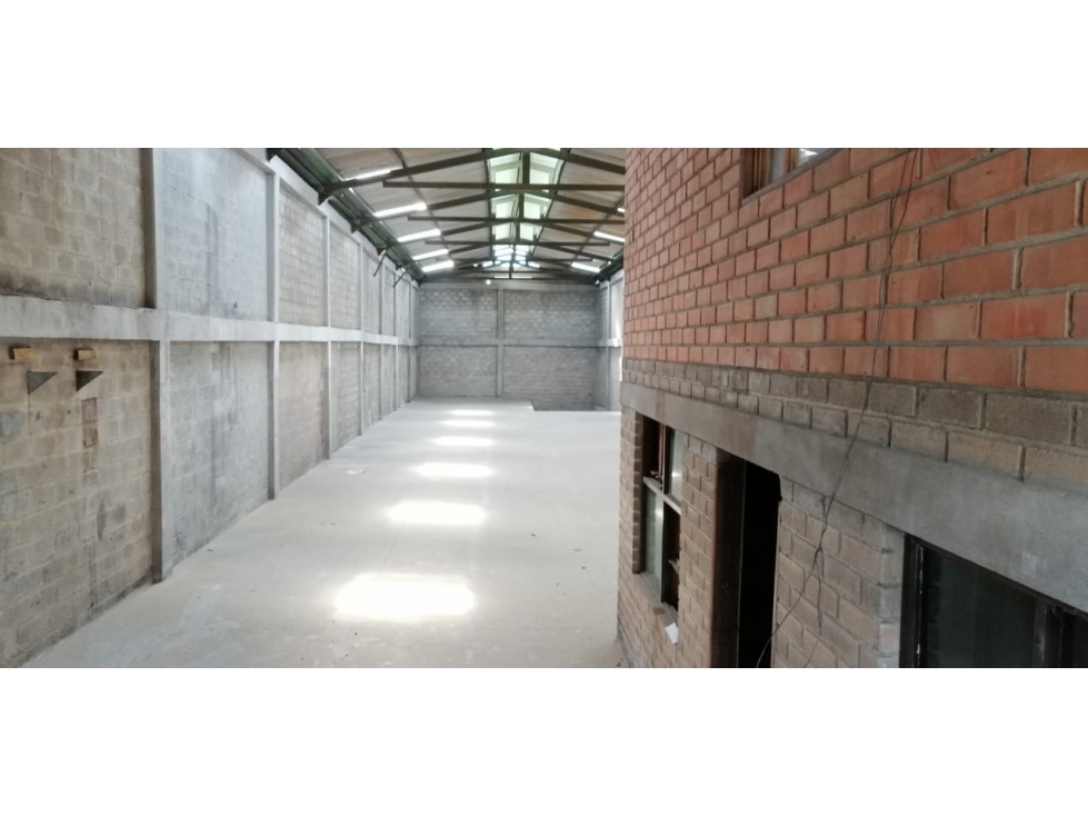 VENTA DE BODEGA EN BELLO - AUTOPISTA NORTE - 4