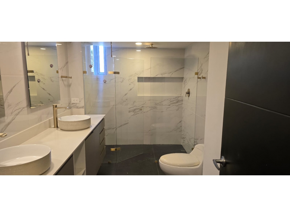 Se Vende y renta Apartamento remodelado en El Poblado — foto 5