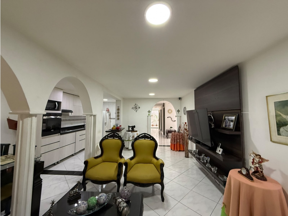 CASA EN VENTA - Pedregal