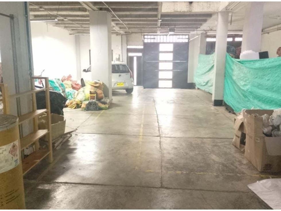 BODEGA EN VENTA Medellín - Boston