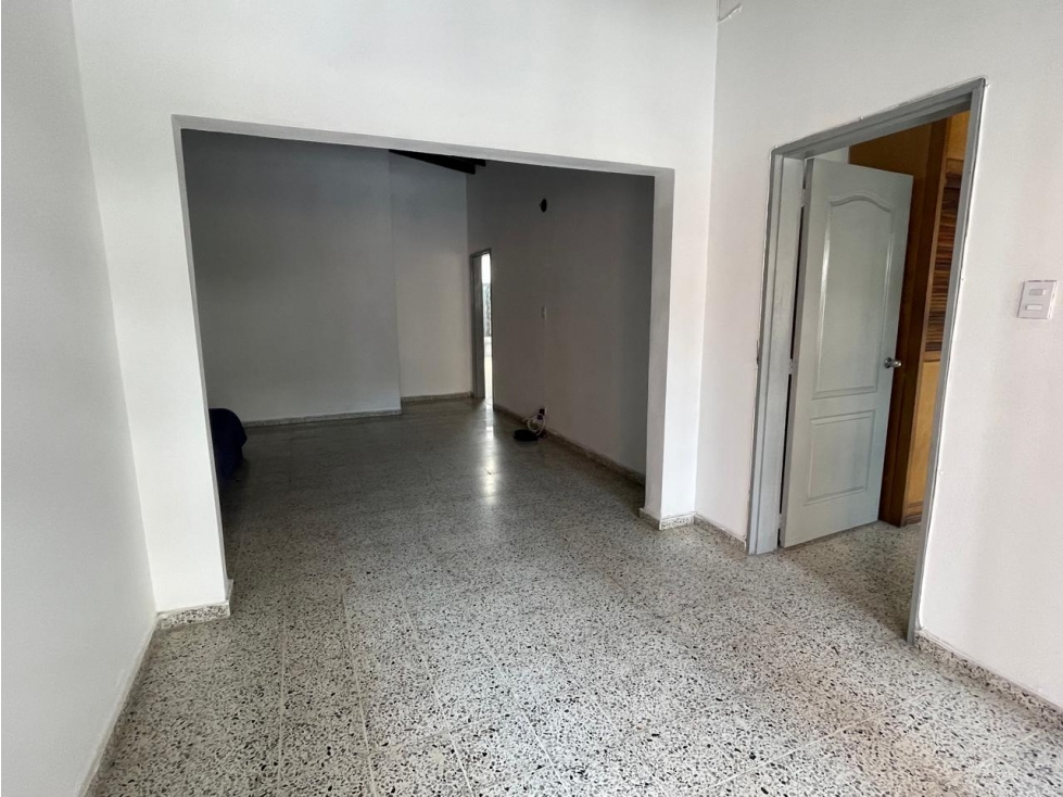 APARTAMENTO EN ARRIENDO LAURELES