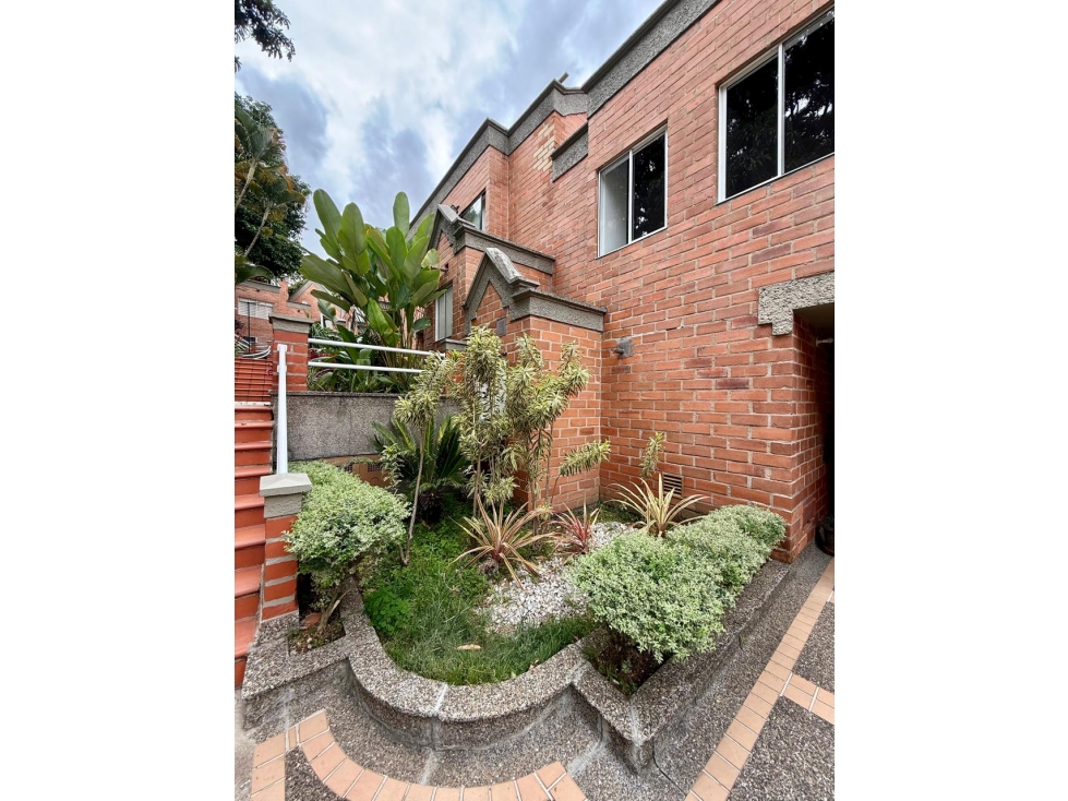 CASA EN VENTA - La frontera