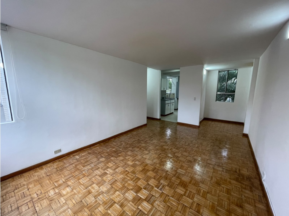 ACOGEDOR APARTAMENTO EN ARRIENDO - PATIO BONITO