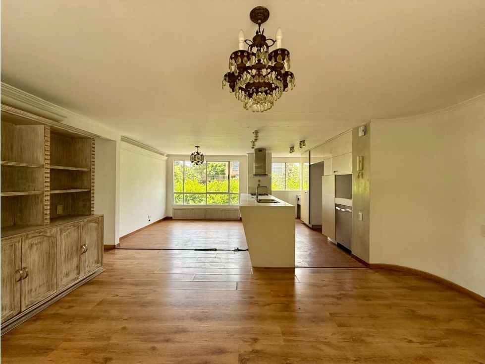 APARTAMENTO EN VENTA - Cerca al Tesoro