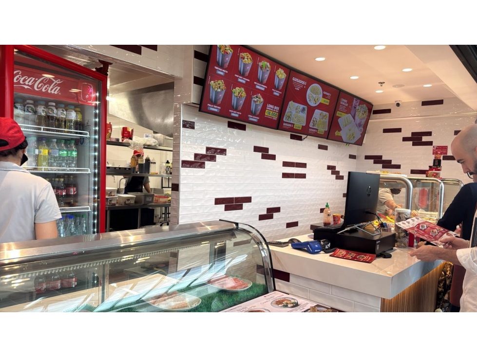 Local en Zona de Comidas, Centro Comercial