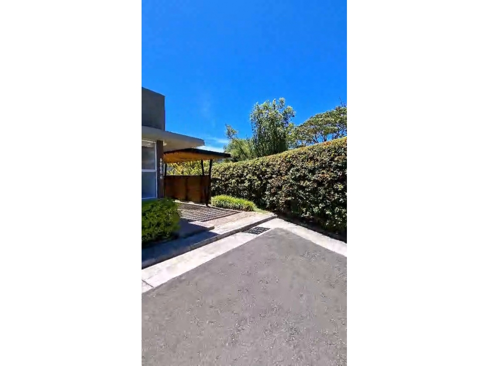Casa en arriendo amoblada o sin muebles, El Retiro.