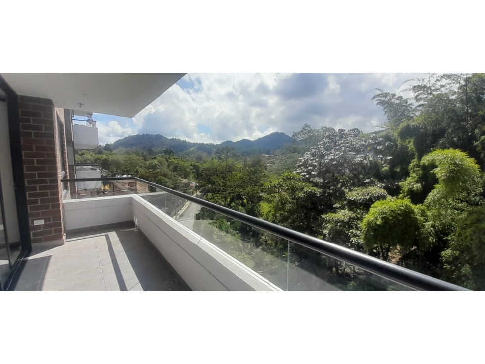 Apartamento en Alquiler, El Retiro