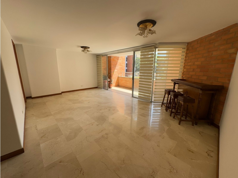 APARTAMENTO EN VENTA LAURELES — foto 2