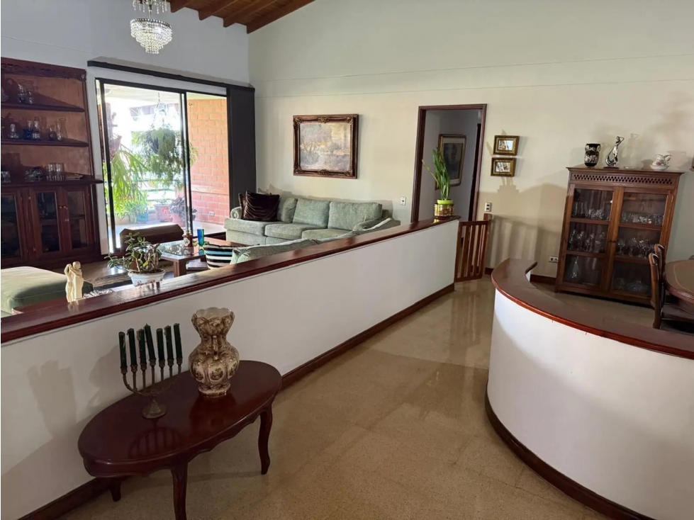 PENT HOUSE PARA LA VENTA EN CONQUISTADORES — foto 3
