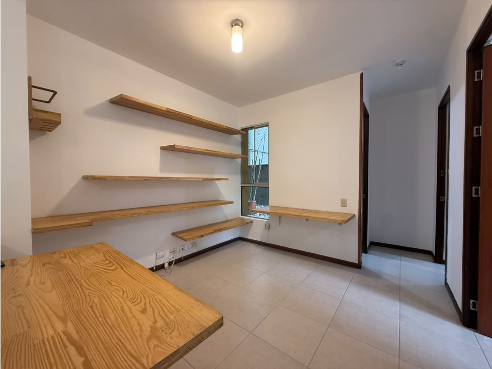 APARTAMENTO PARA ALQUILER POBLADO