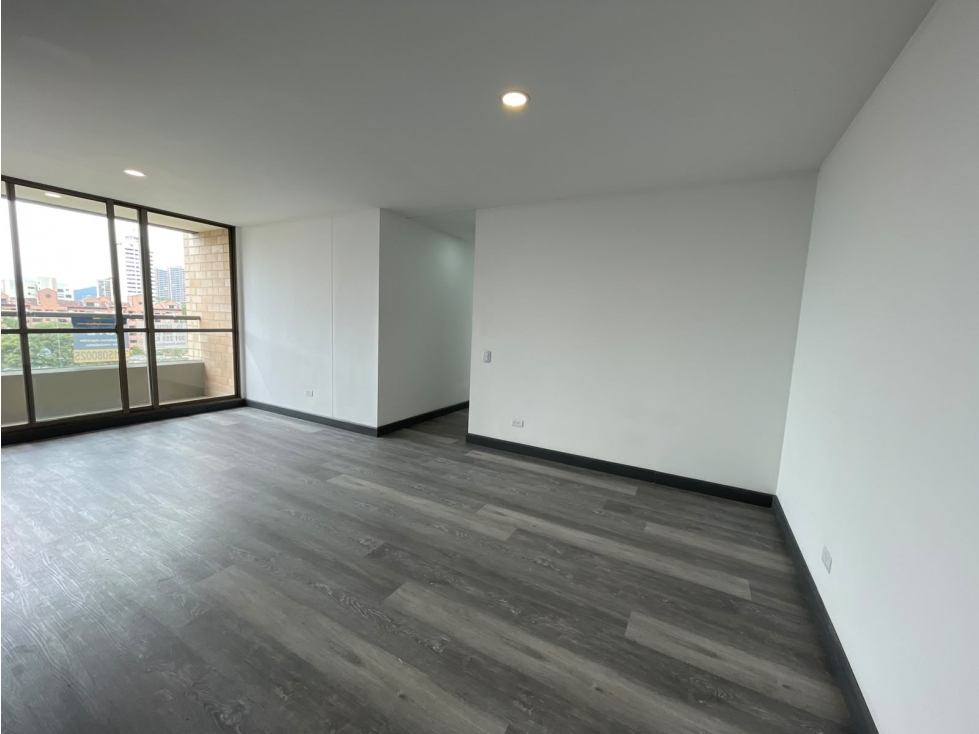 APARTAMENTO EN LA FRONTERA ENVIGADO PARA ARRIENDO