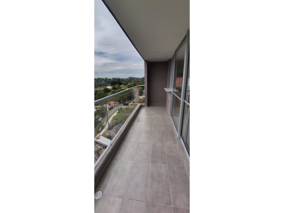 APARTAMENTO EN ARRIENDO, Rio Negro - 2