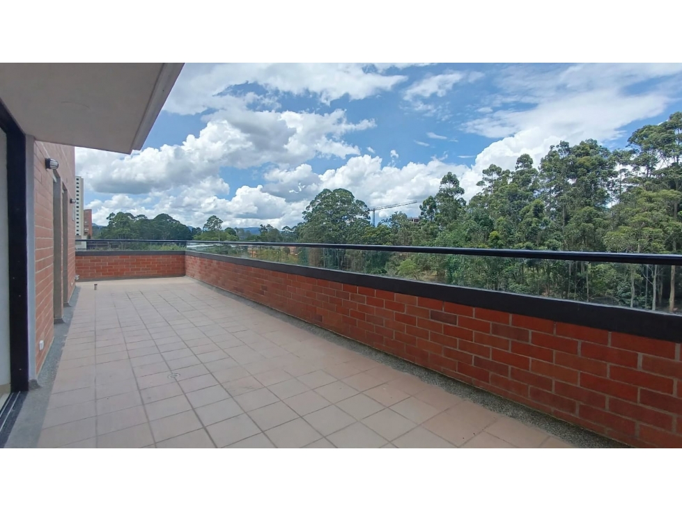 Apartamento en arriendo, Rionegro, sector San Antonio.