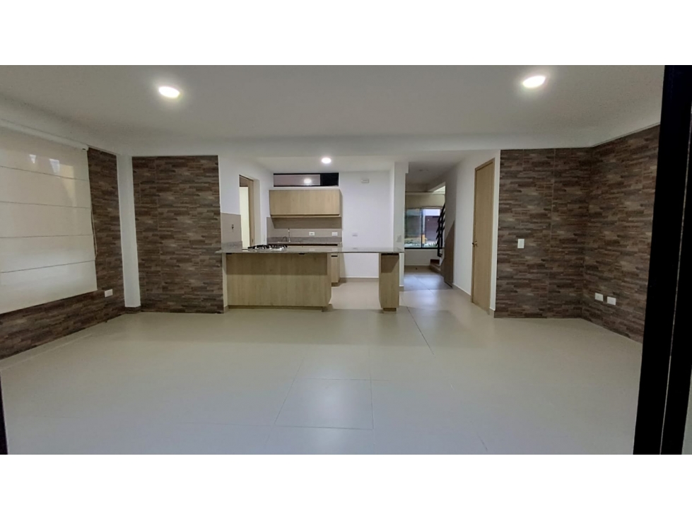 Casa en arriendo, La ceja