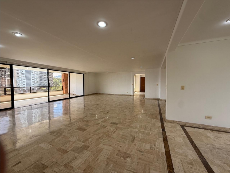 APARTAMENTO PARA ALQUILER EN POBLADO — foto 3
