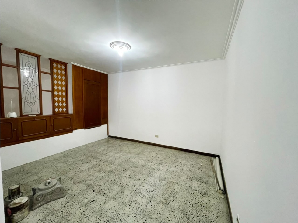 CASA EN SECTOR MIRAFLORES PARA LA VENTA — foto 4