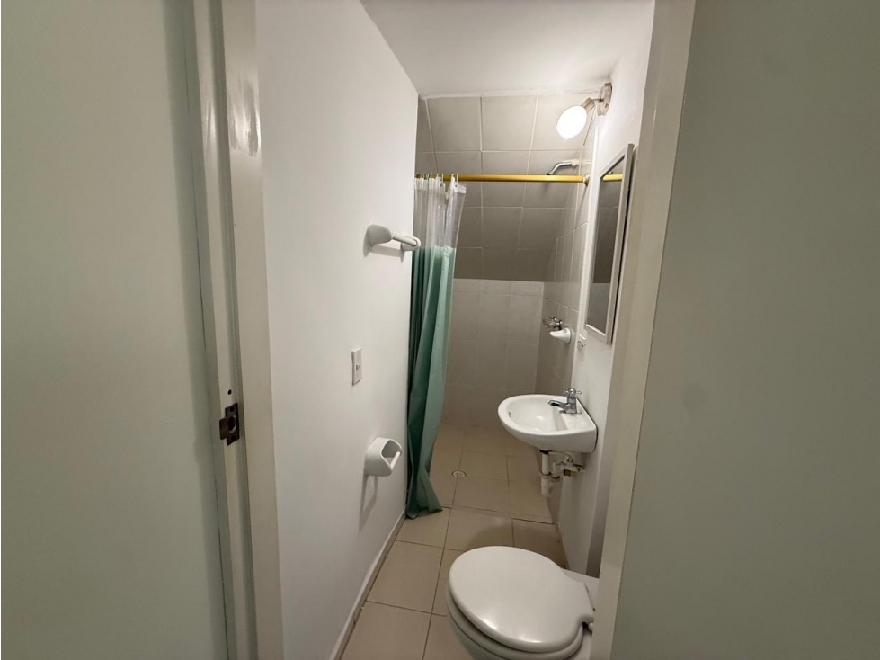 APARTAMENTO EN ALQUILER GUAYABAL — foto 5