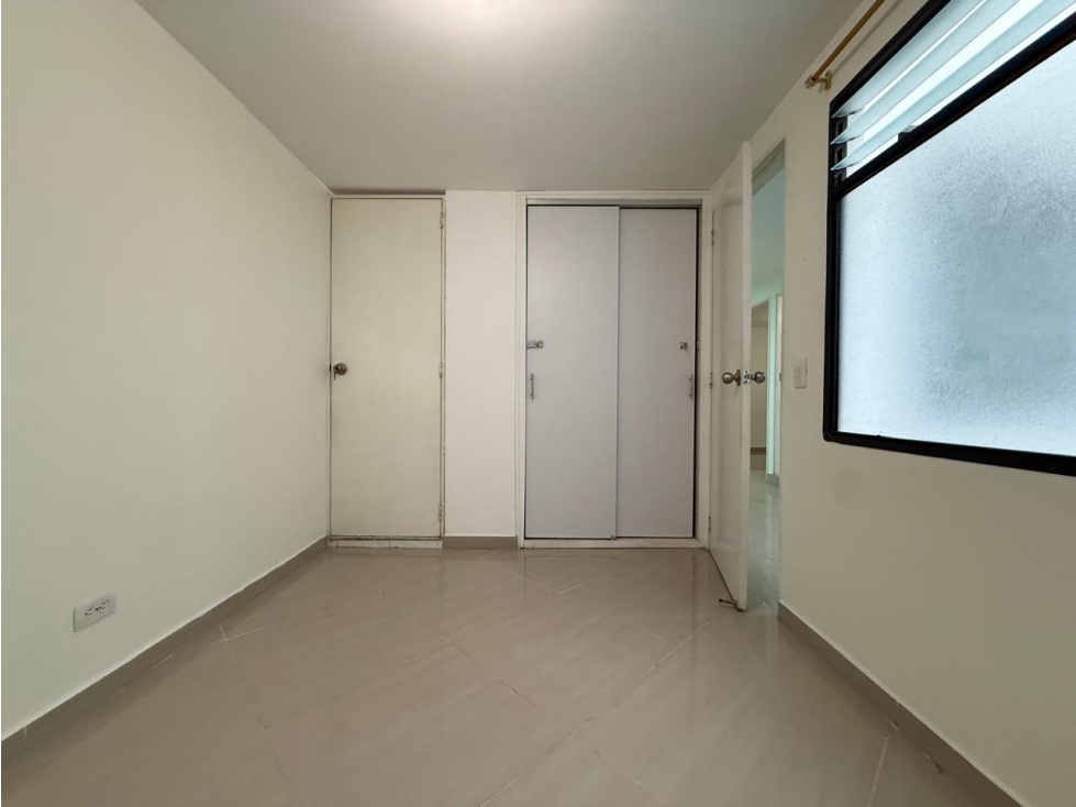 APARTAMENTO EN ALQUILER GUAYABAL — foto 6