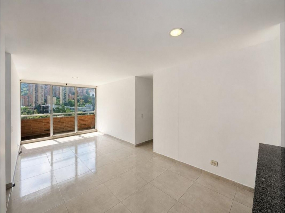 APARTAMENTO EN CIUDAD DEL RIO PARA ARRIENDO