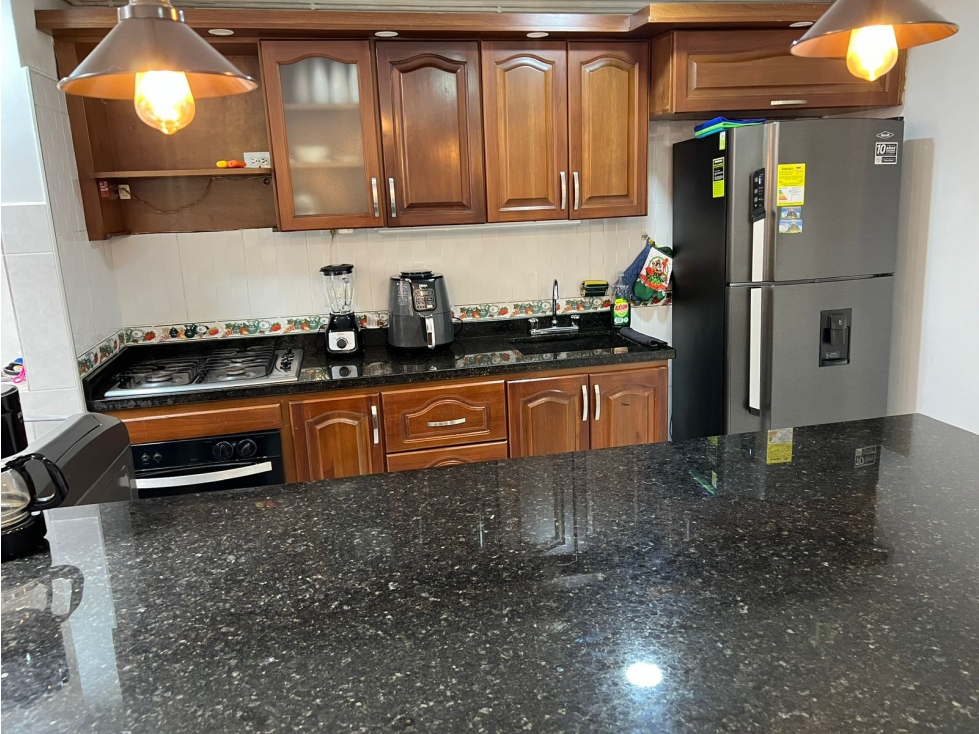 ACOGEDOR APARTAMENTO EN CONQUISTADORES PARA ARRIENDO — foto 6