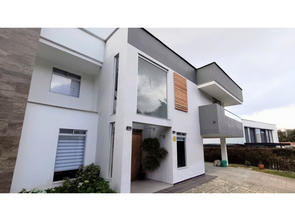 Arriendo Casa en Altos del Escober — foto 2