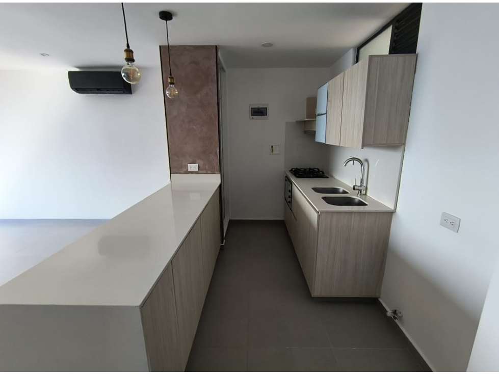 Arriendo Apartamento en el Poblado, Sector El Tesoro — foto 2