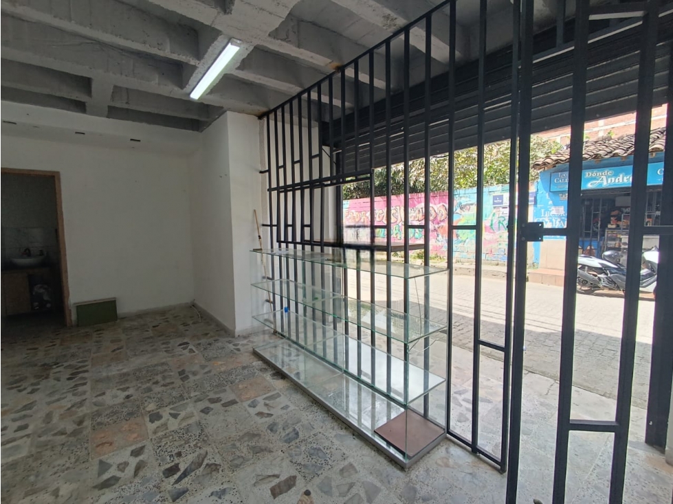 Local en Venta y arriendo, La Ceja - 3