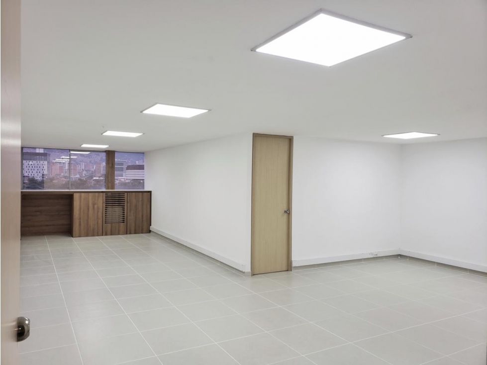 Se Vende Oficina en Medellin