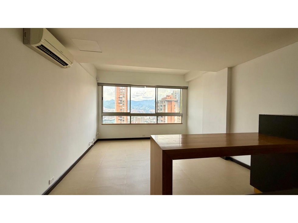 OFICINA DUPLEX EN VENTA EDIFICIO EMPRESARIAL - Sector Palmas — foto 2
