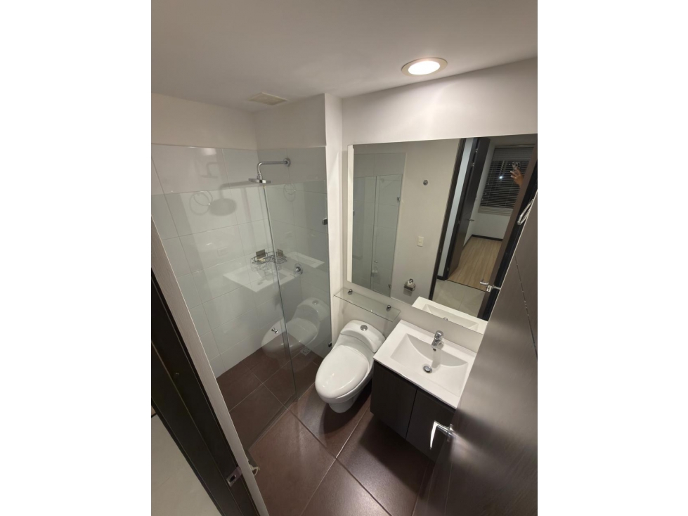 VIVE EN HERMOSO APARTAMENTO EN POBLADO, PALMAS — foto 2
