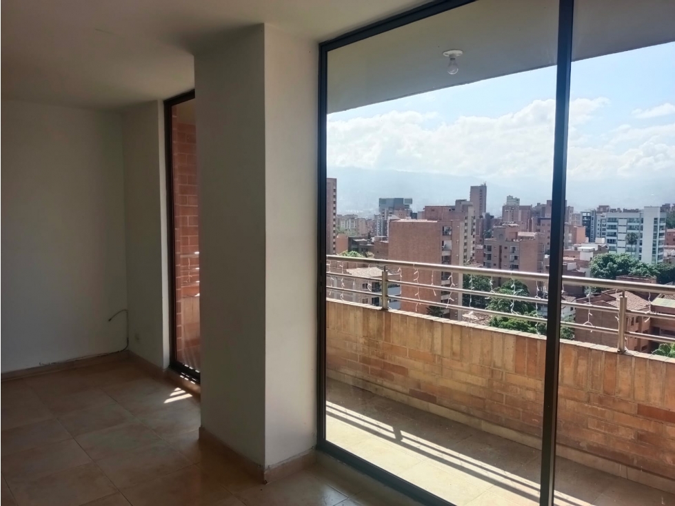 APARTAMENTO EN ARRIENDO LAURELES — foto 3