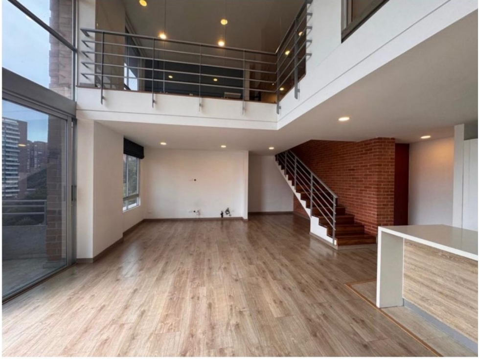 APARTAMENTO EN VENTA POBLADO — foto 2