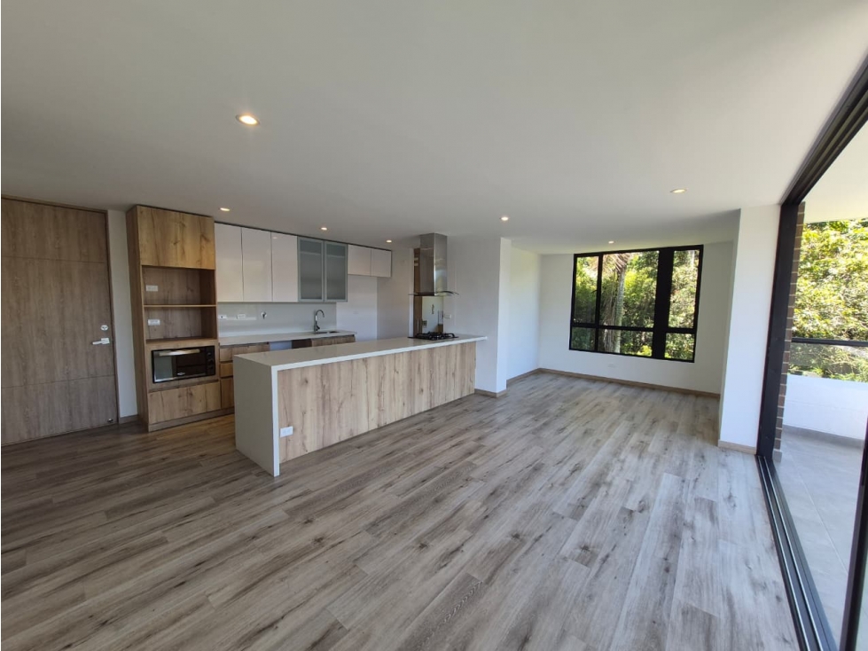Apartamento en arriendo, en El Retiro. - 4