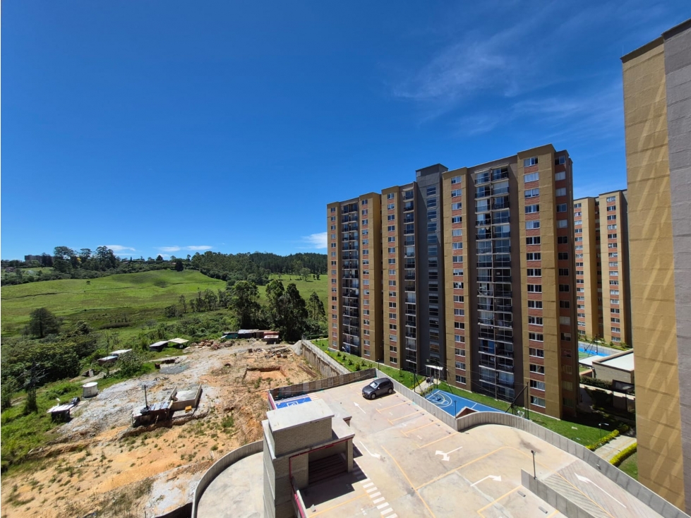Apartamento en arriendo, Rionegro, sector via antigua a Marinilla. — foto 3