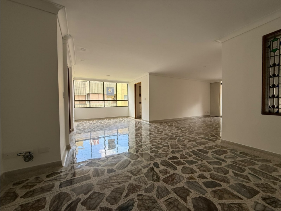 APARTAMENTO PARA VENTA Y ALQUILER EN POBLADO — foto 5
