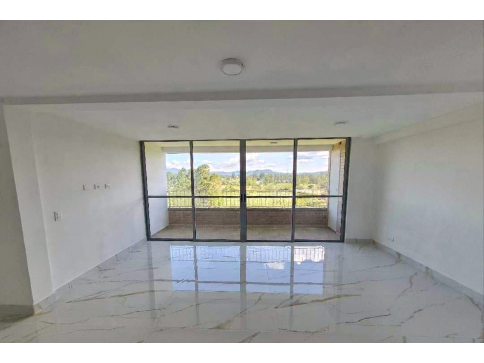 Apartamento en Alquiler, Rionegro PARCIALMENTE TERMINADO — foto 2