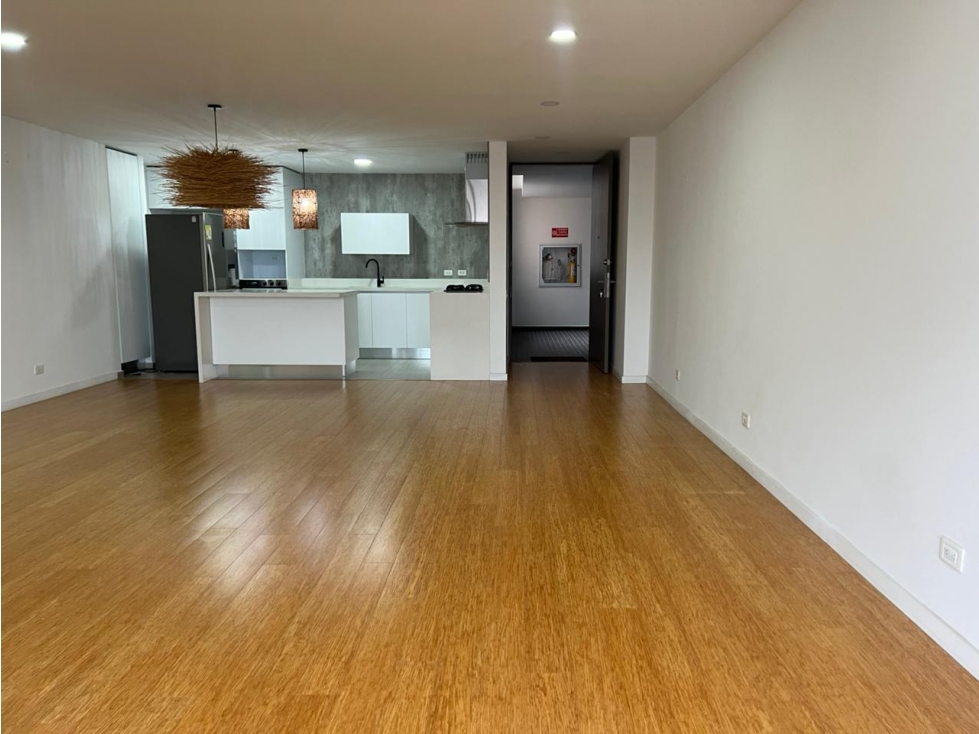 Apartamento en Arriendo Loma de las Brujas, Envigado — foto 3